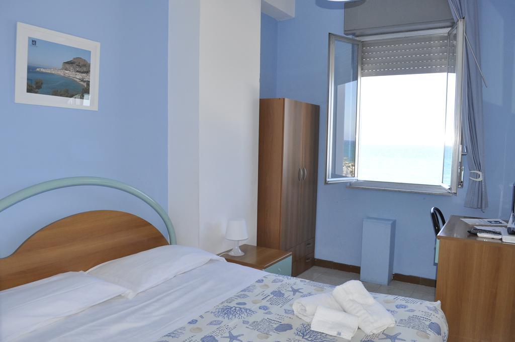 Hotel Ristorante La Scogliera - Nuova Gestione Piraino Extérieur photo