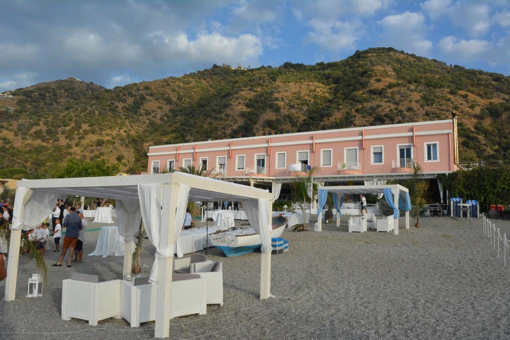 Hotel Ristorante La Scogliera - Nuova Gestione Piraino Extérieur photo